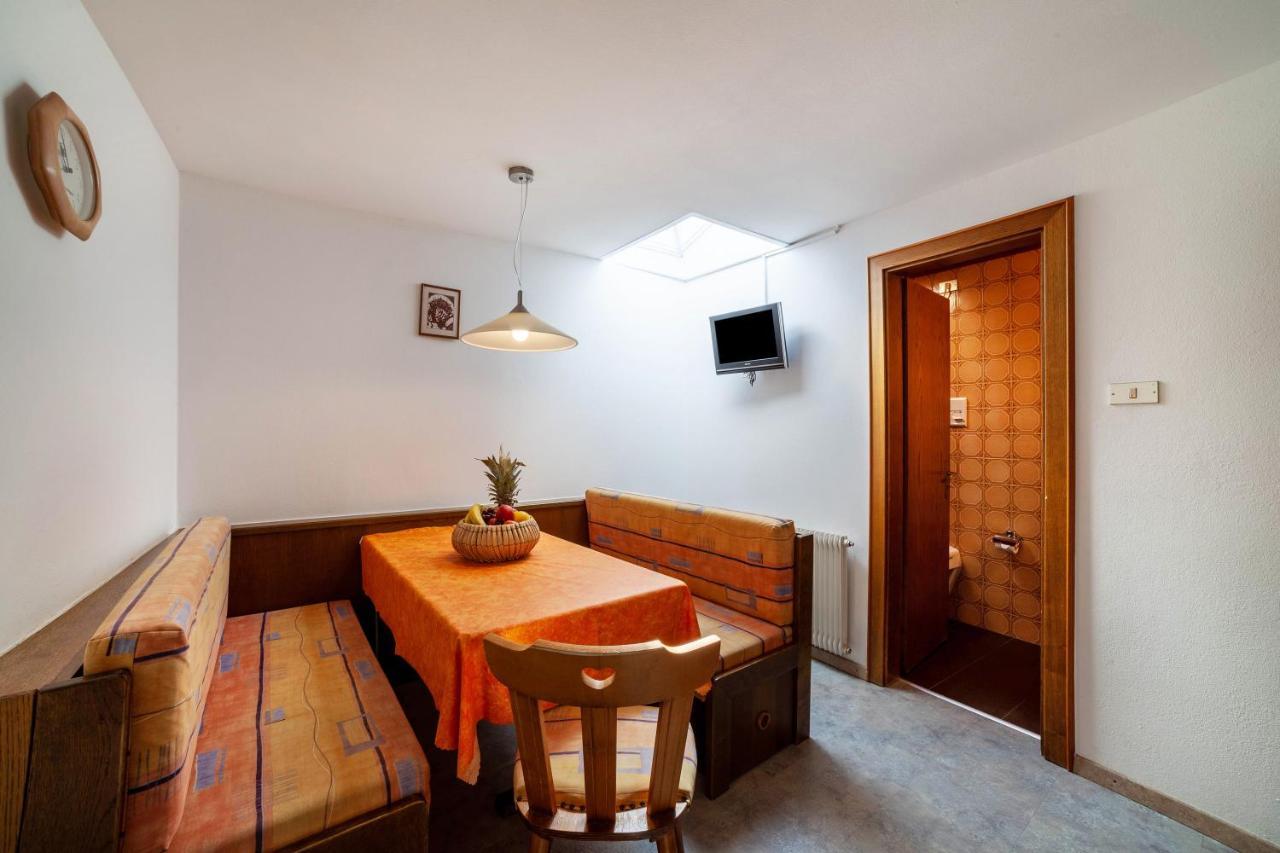 Rieglhof Apartment Kuekennest Caprone Bagian luar foto