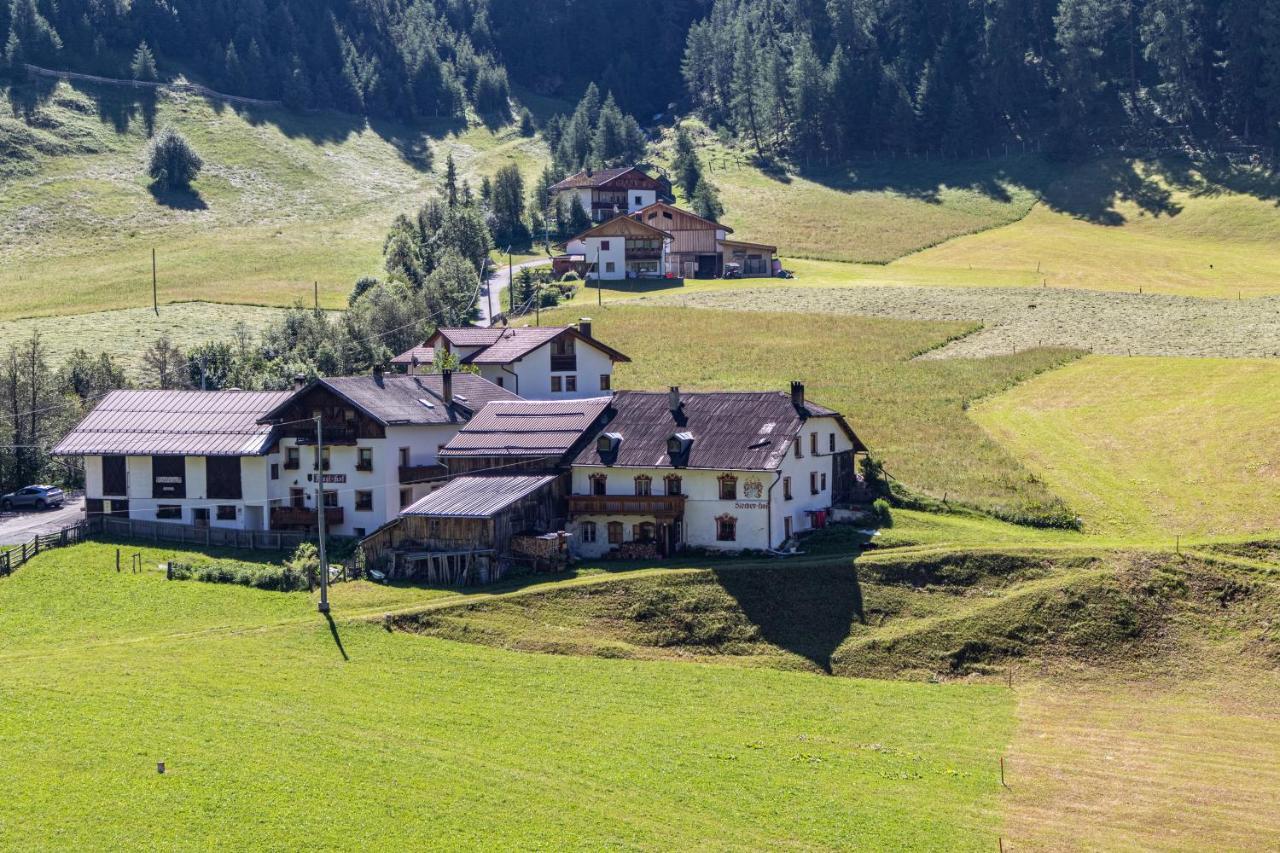 Rieglhof Apartment Kuekennest Caprone Bagian luar foto